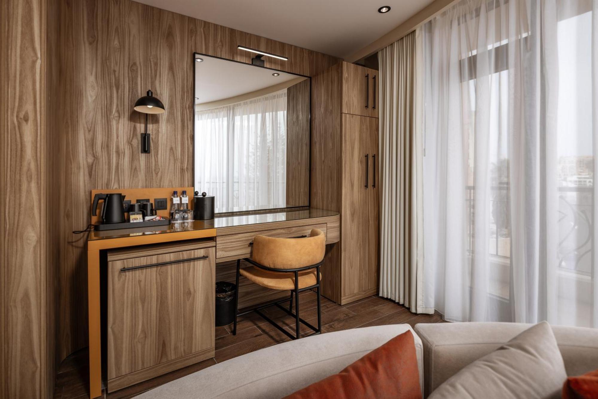 Vivaldi Hotel Saint Julian's Exterior photo